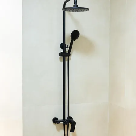 Alojamento de Acomodação e Pequeno-almoço Boho Tirana